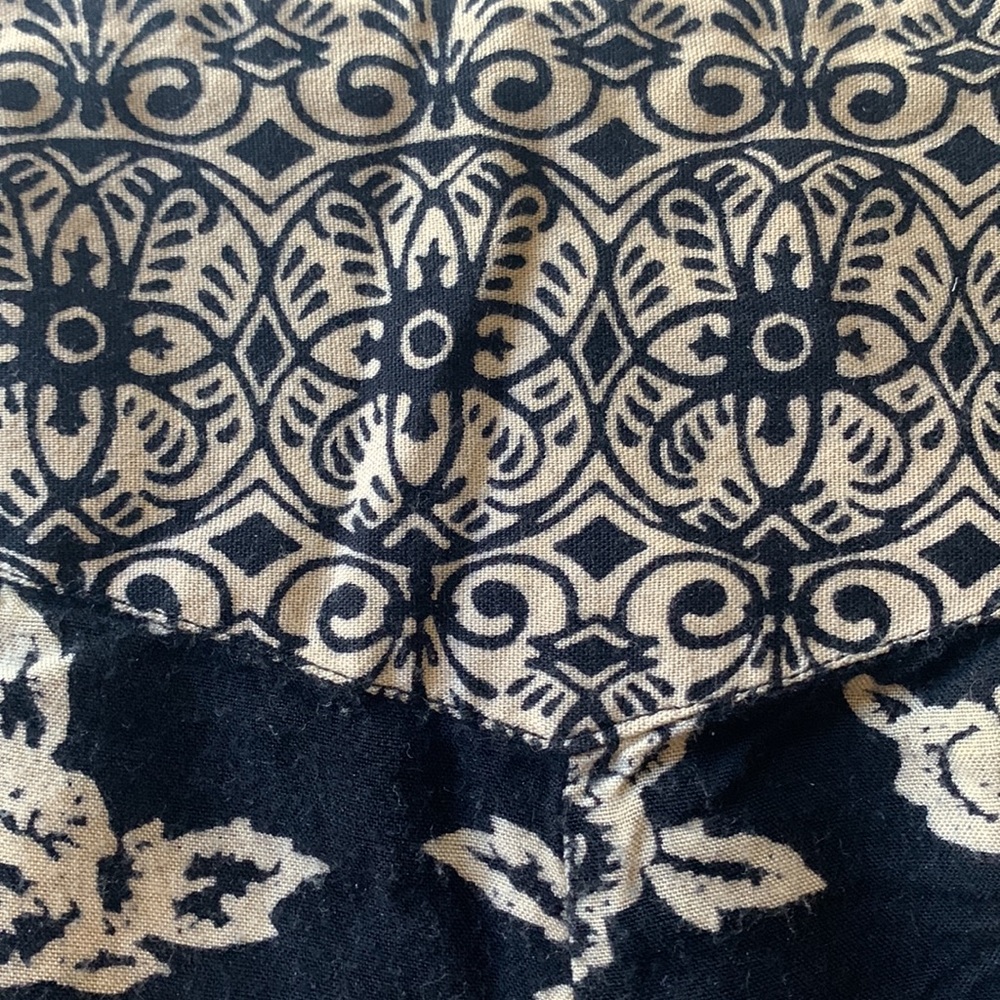 Volcom Shorts - Picture 3 of 3